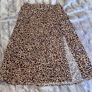 Leopard print midi skirt